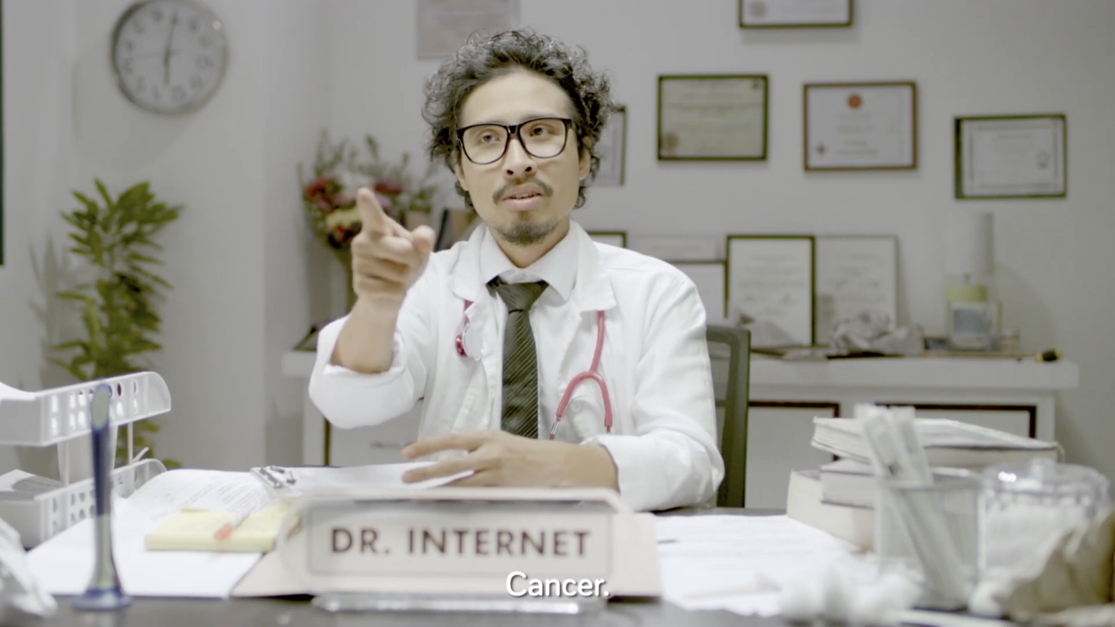 KonsultaMD Dr. Internet campaign